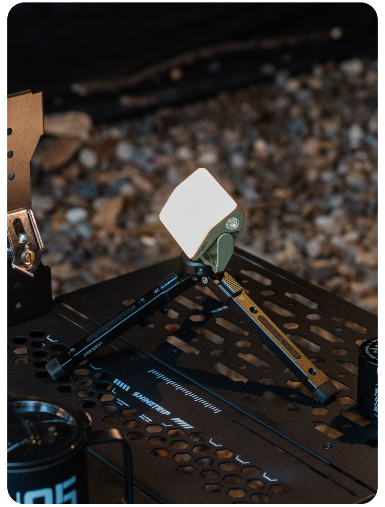 Rechargeable Card Camping Light detail image